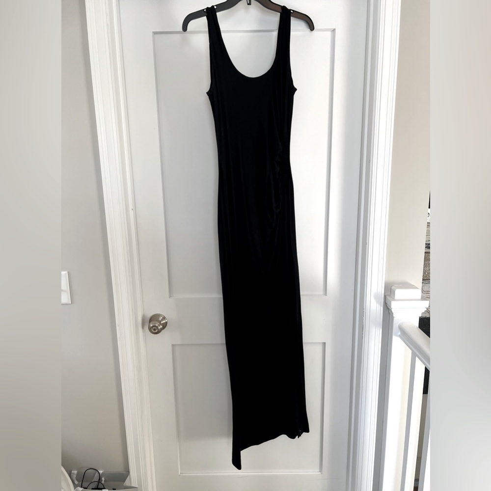 A Pea in the Pod Maternity fitted Maxi Dress